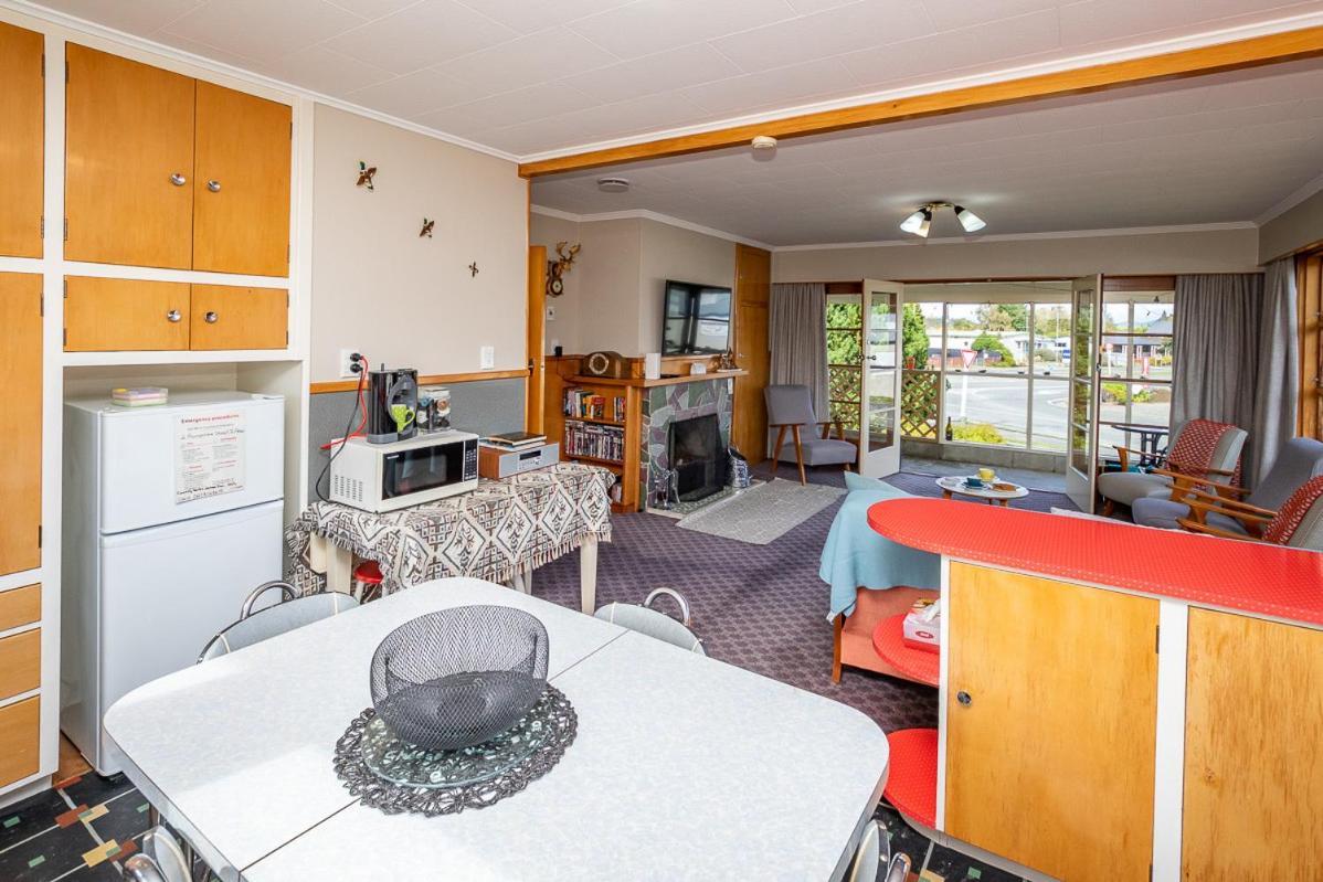Grand View - Te Anau Holiday Home Exterior photo