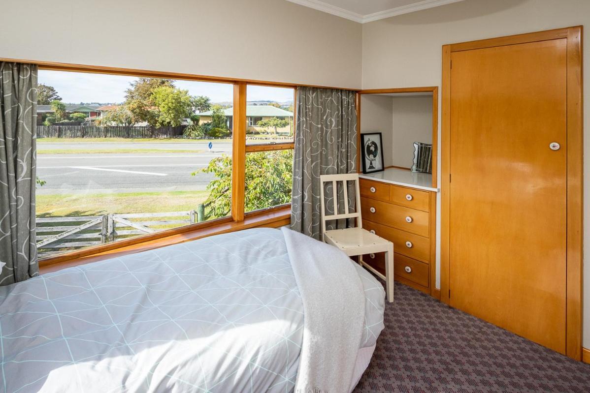 Grand View - Te Anau Holiday Home Exterior photo